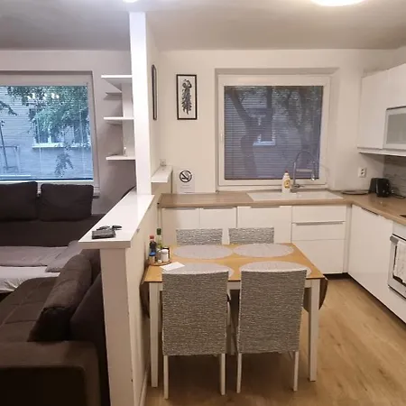 Appartement Family Apartman V Centre Mesta